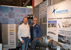 Ed de Gier en Merel Baris van Hatek Lastechniek met een commerciële knipoog: “Wij brengen uw verbinding naar een hoger niveau.”